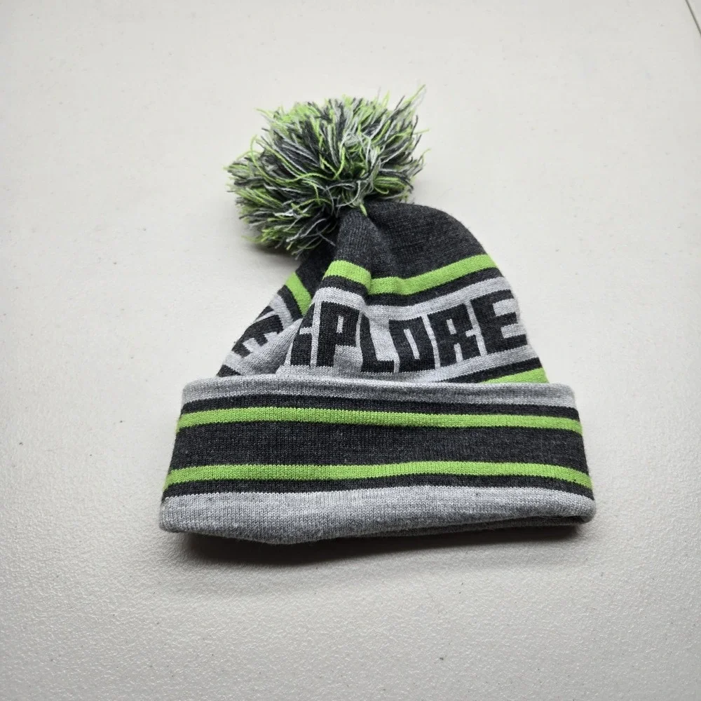 Minecraft Boys‎ Beanie OS Gray Black Green Pom Logo Patch Creeper